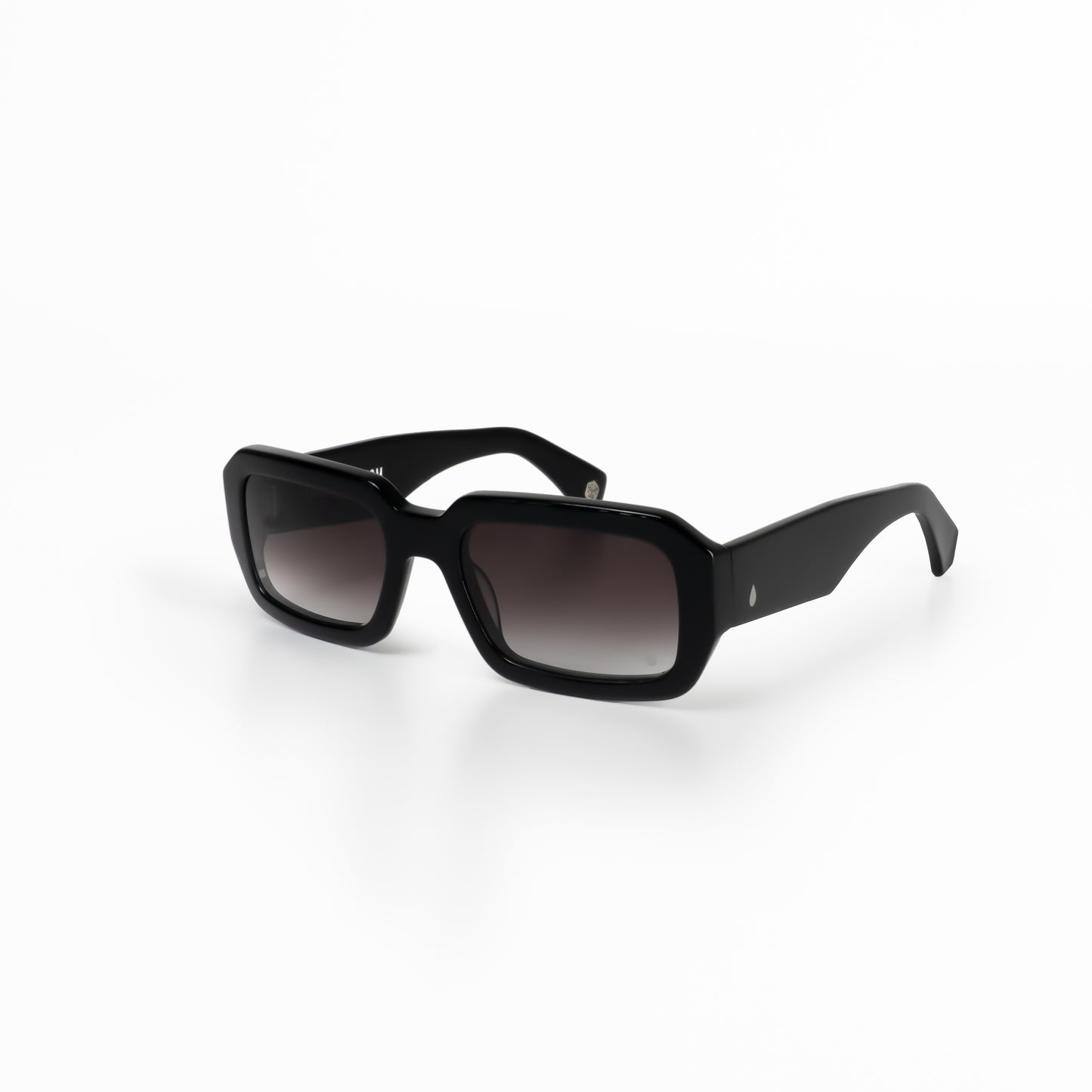 THE TEAR BLK